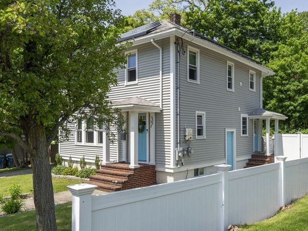 37 Chapel St, Canton, MA 02021