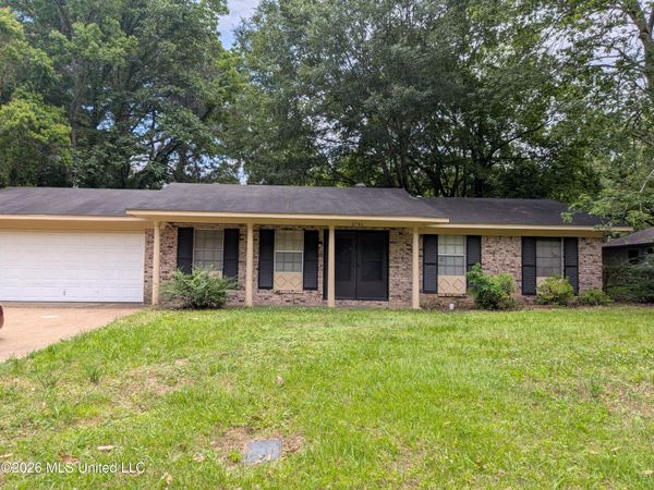 5741 Wild Flower Drive, Jackson, MS 39209