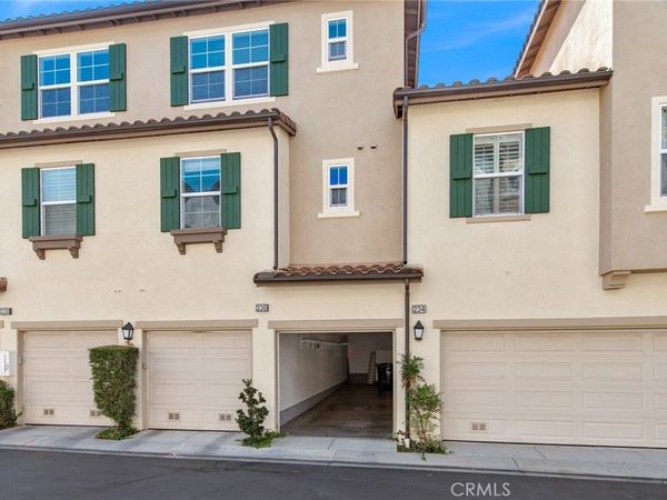 234 Dewdrop, Irvine, CA 92603