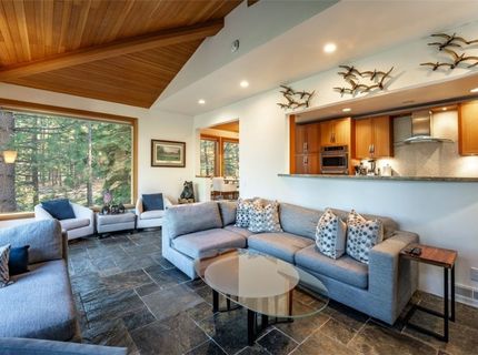 685 Wilson Way, Unit 4, Incline Village, NV 89451 Photo