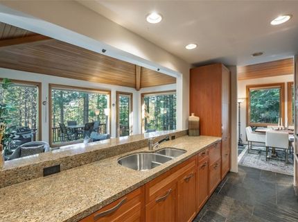 685 Wilson Way, Unit 4, Incline Village, NV 89451 Photo