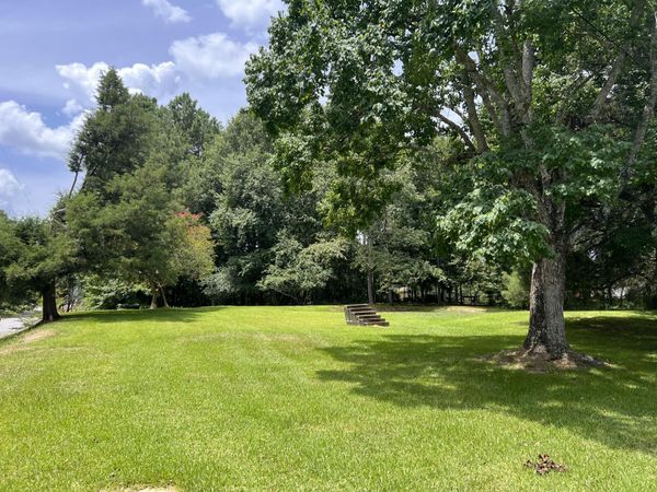 605 Elm St., Ellisville, MS 39437