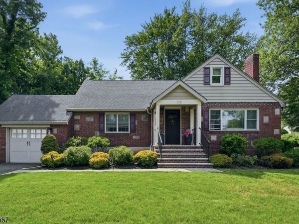 118 Wortendyke Ave, Emerson, NJ 07630