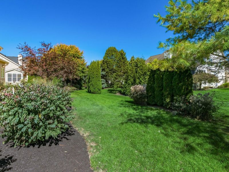 8066 Summerhouse Drive W, Dublin, OH 43016 Photo 16