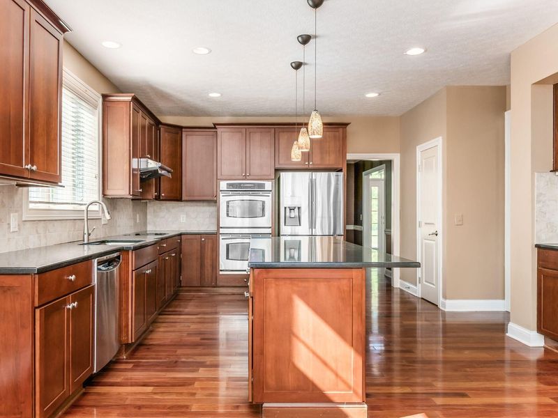 8066 Summerhouse Drive W, Dublin, OH 43016 Photo 32