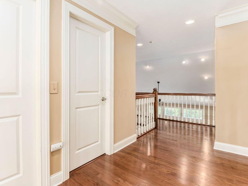 8066 Summerhouse Drive W, Dublin, OH 43016 Photo 56