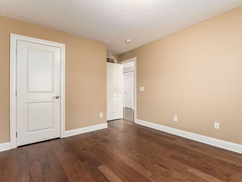 8066 Summerhouse Drive W, Dublin, OH 43016 Photo 68