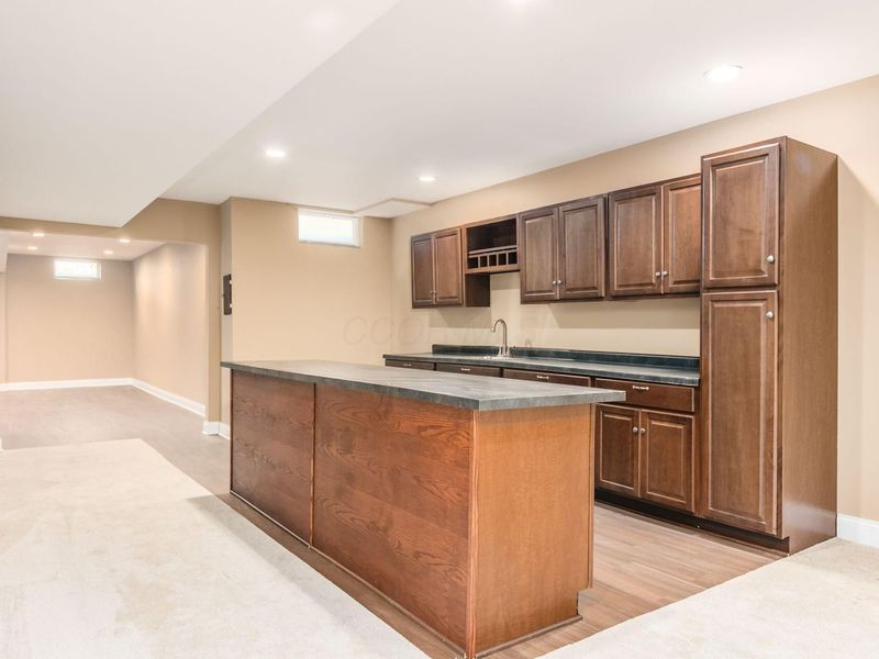 8066 Summerhouse Drive W, Dublin, OH 43016 Photo 77