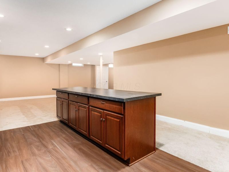 8066 Summerhouse Drive W, Dublin, OH 43016 Photo 78