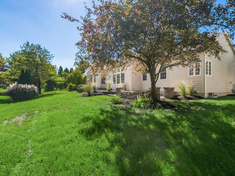 8066 Summerhouse Drive W, Dublin, OH 43016 Photo 8