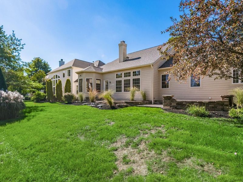 8066 Summerhouse Drive W, Dublin, OH 43016 Photo 9