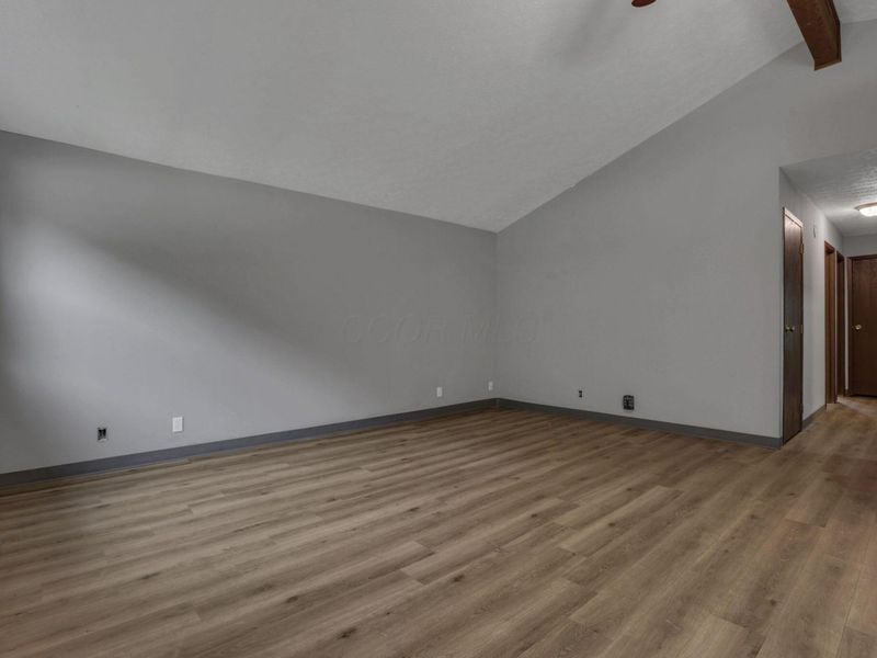 638 Licking View Drive, Heath, OH 43056 Photo 12