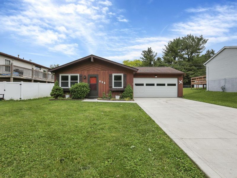 638 Licking View Drive, Heath, OH 43056 Photo 4
