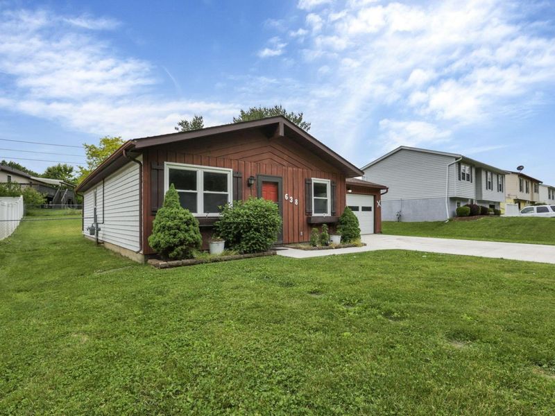 638 Licking View Drive, Heath, OH 43056 Photo 6