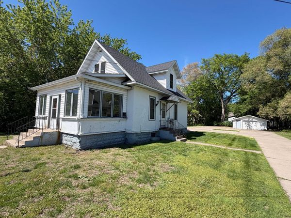 313 E Broadway Street, Monticello, MN 55362