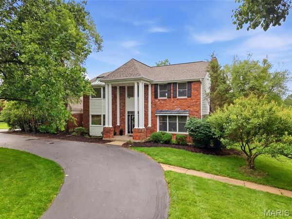2055 Kehrs Mill Road, Chesterfield, MO 63005
