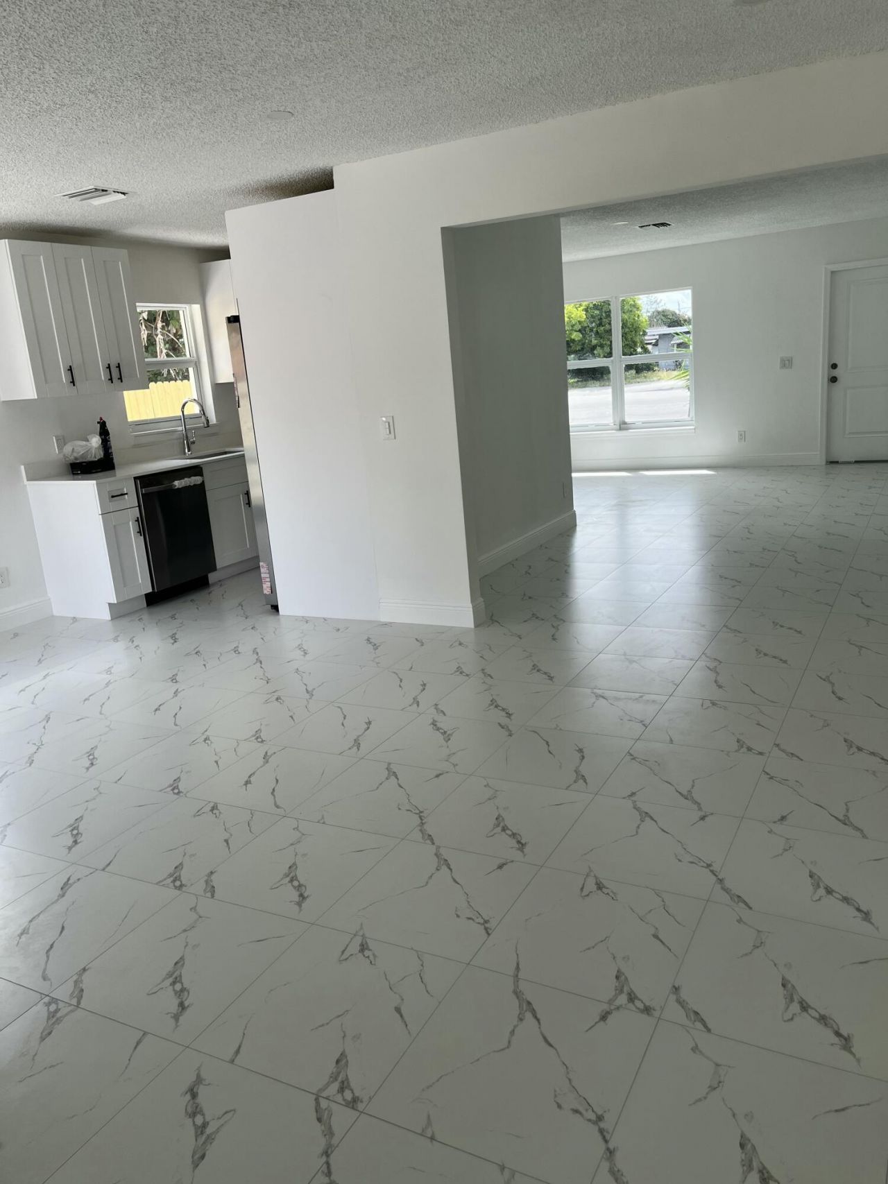 2747 Summit Boulevard, West Palm Beach, FL 33406 Photo