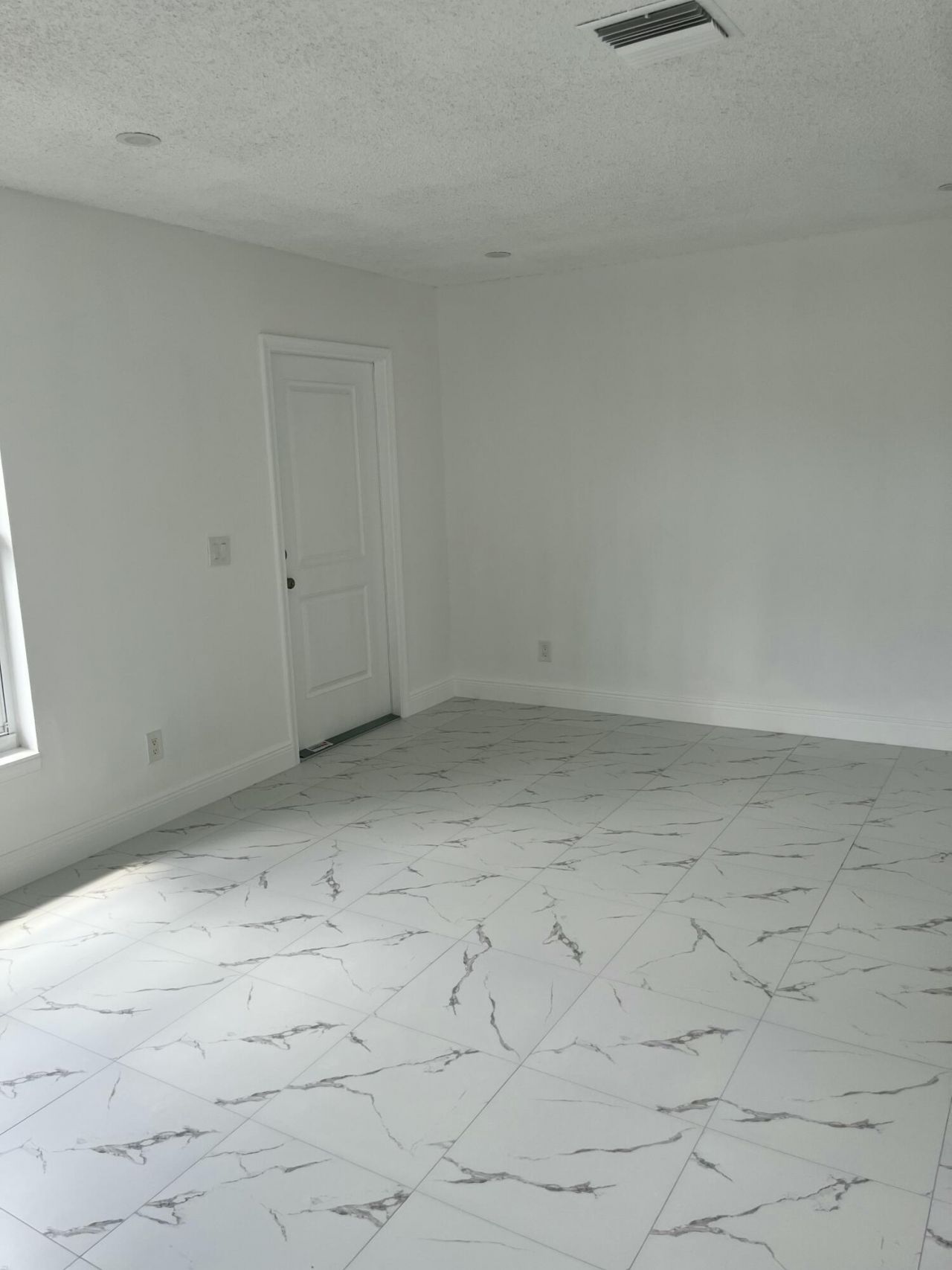 2747 Summit Boulevard, West Palm Beach, FL 33406 Photo