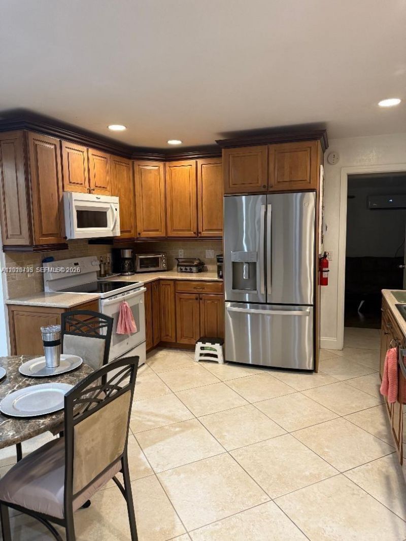 3149 Hollywood Blvd, Hollywood, FL 33021 Photo