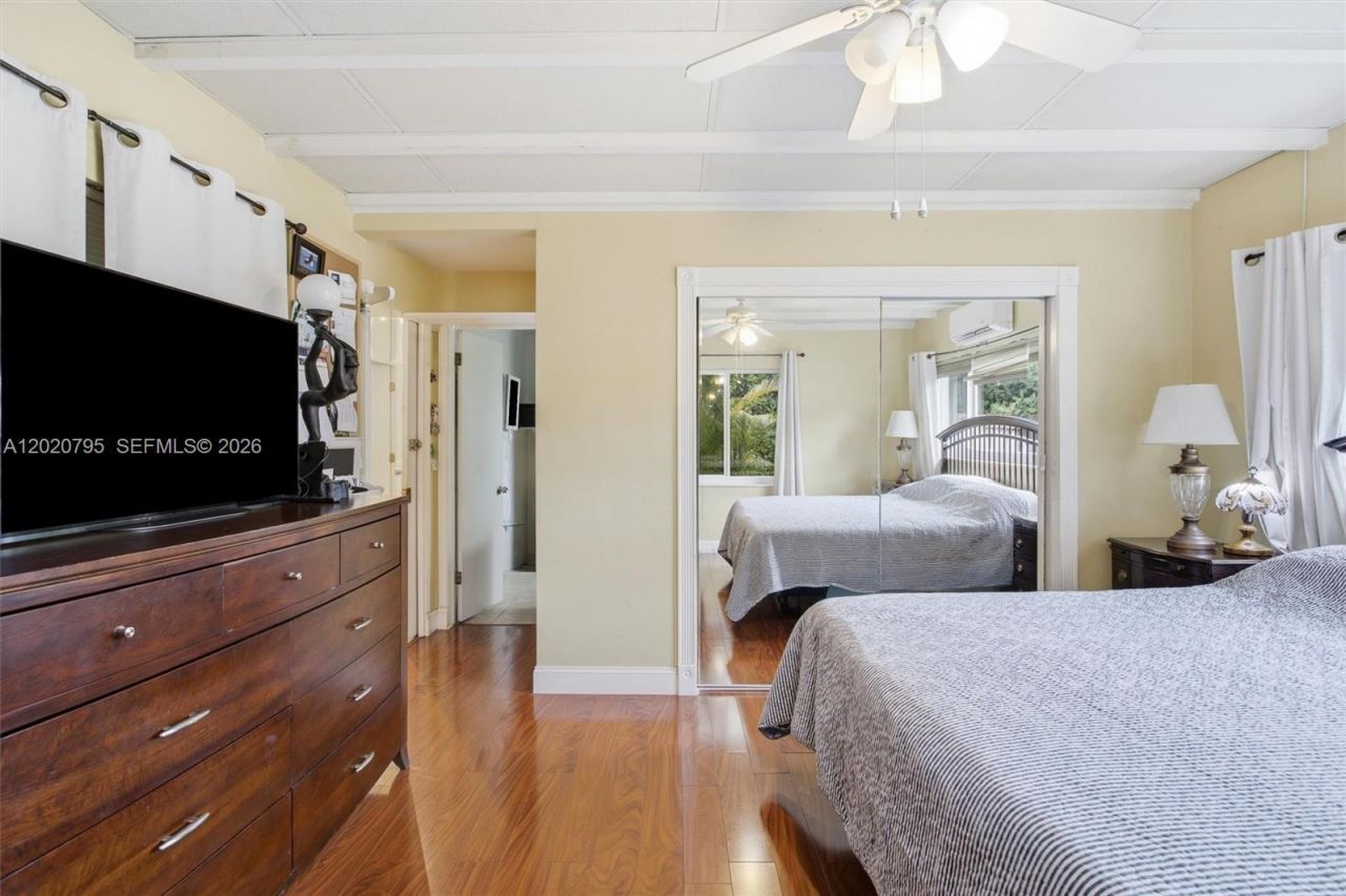 3149 Hollywood Blvd, Hollywood, FL 33021 Photo