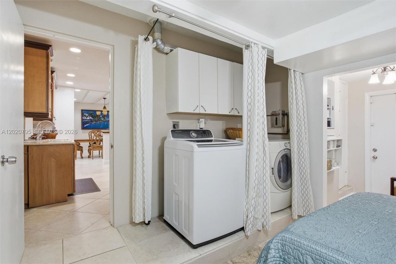 3149 Hollywood Blvd, Hollywood, FL 33021 Photo