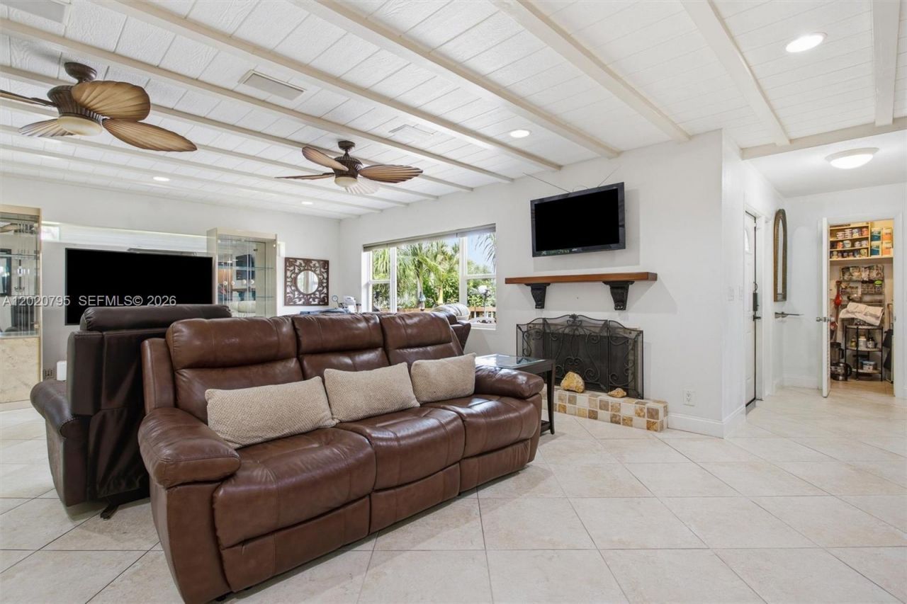 3149 Hollywood Blvd, Hollywood, FL 33021 Photo