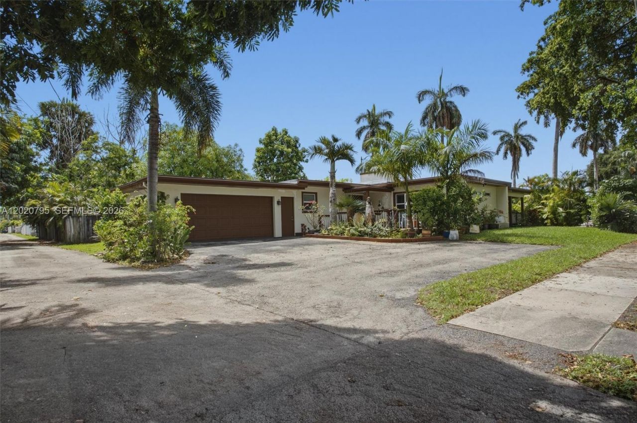 3149 Hollywood Blvd, Hollywood, FL 33021 Photo