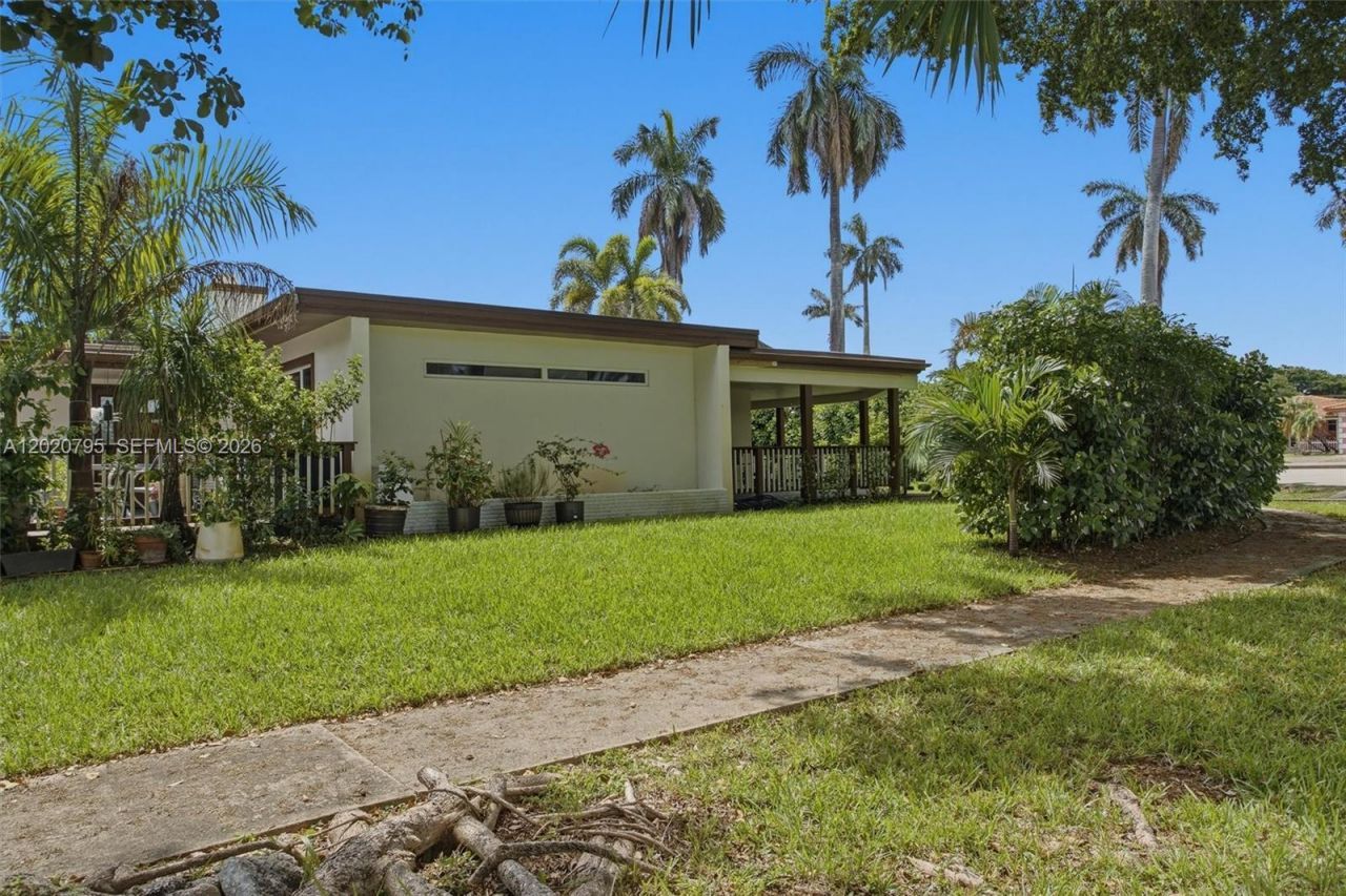 3149 Hollywood Blvd, Hollywood, FL 33021 Photo