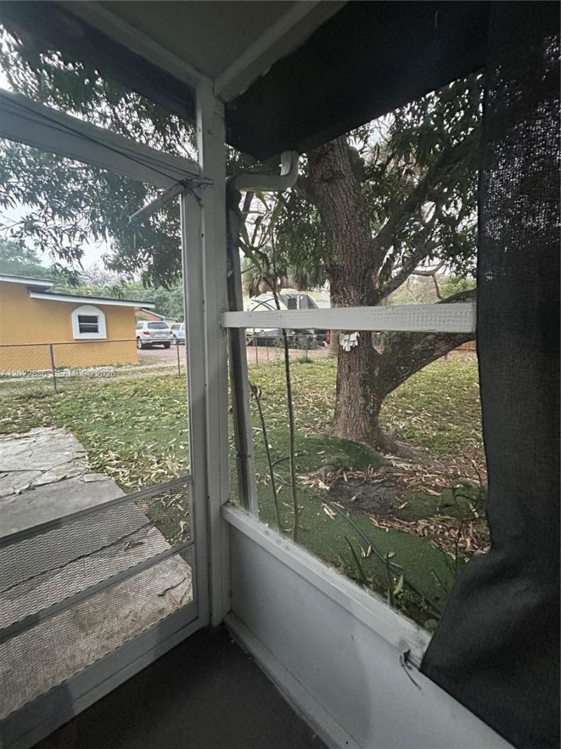 1080 NW 121st St , North Miami, FL 33168 Photo
