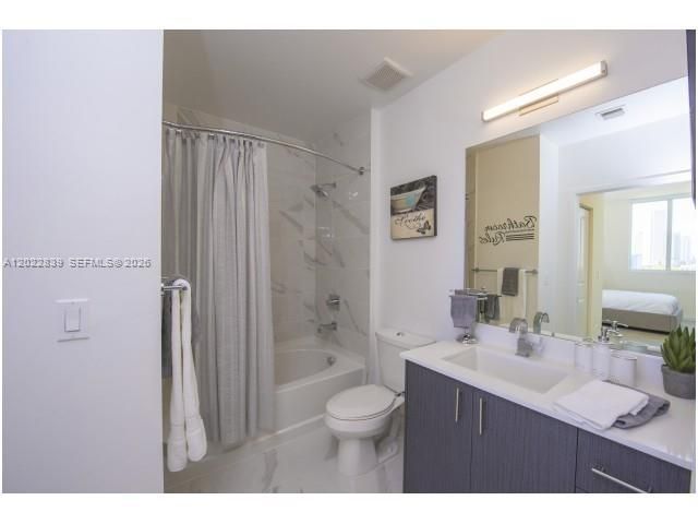 729 NW 2nd St , Unit 410, Miami, FL 33128 Photo