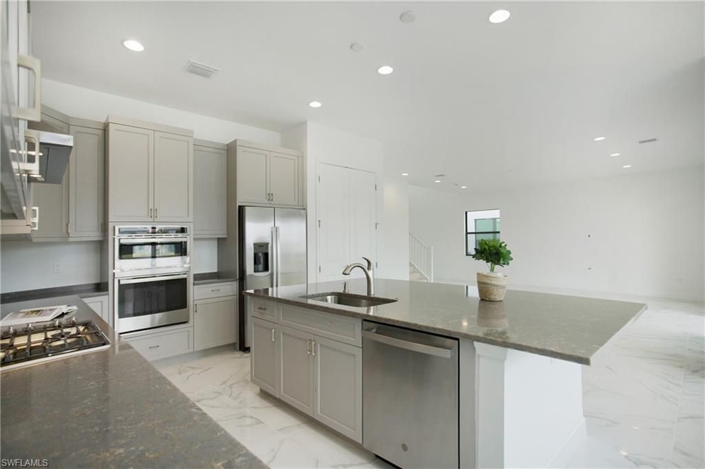 20195 Ainsley St , Estero, FL 33928 Photo