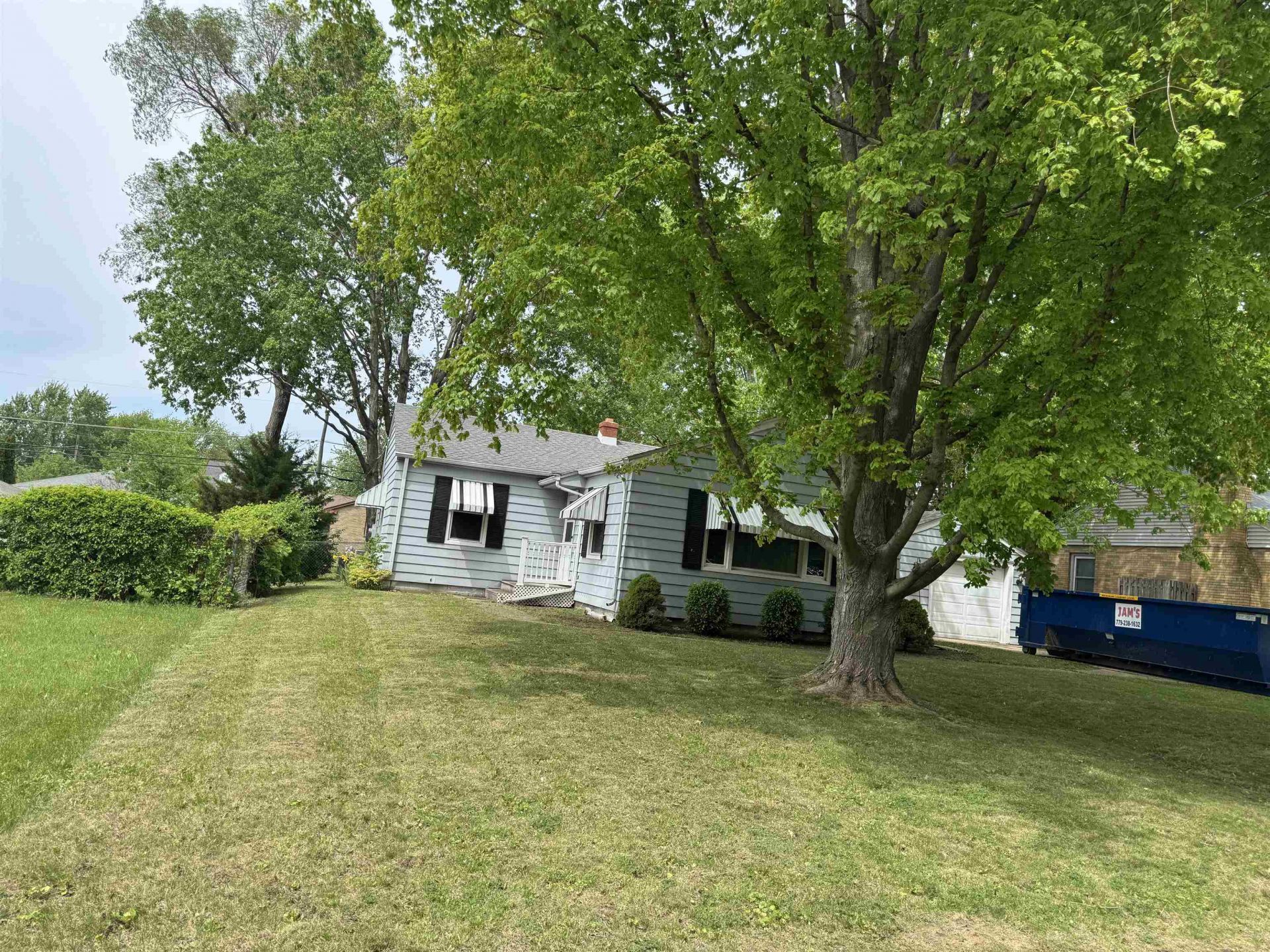 2812 Pelham Road, Rockford, IL 61107 Main Photo