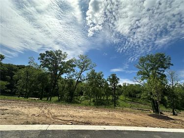 Lot 18 Copper Hill Drive, Parkville, MO 64152