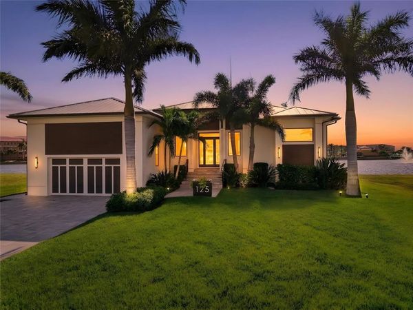 125 COLONY POINT DRIVE , PUNTA GORDA, FL 33950