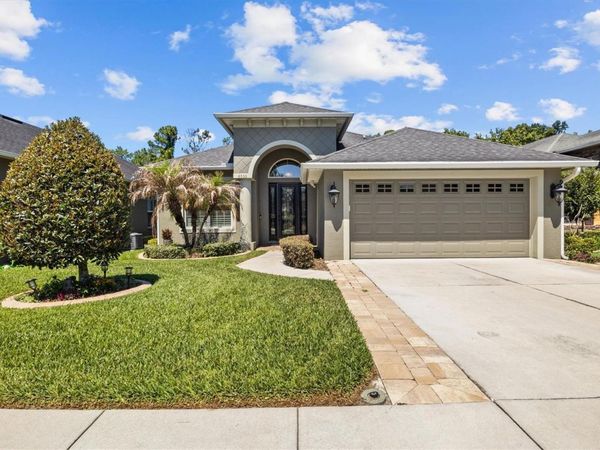 6055 STONEY CREEK PLACE , LAKELAND, FL 33811