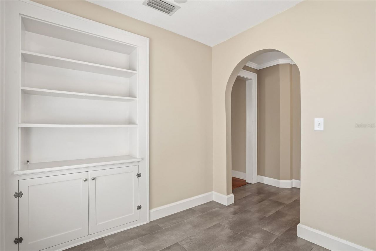 5001 3rd Avenue S, Saint Petersburg, FL 33707 Photo