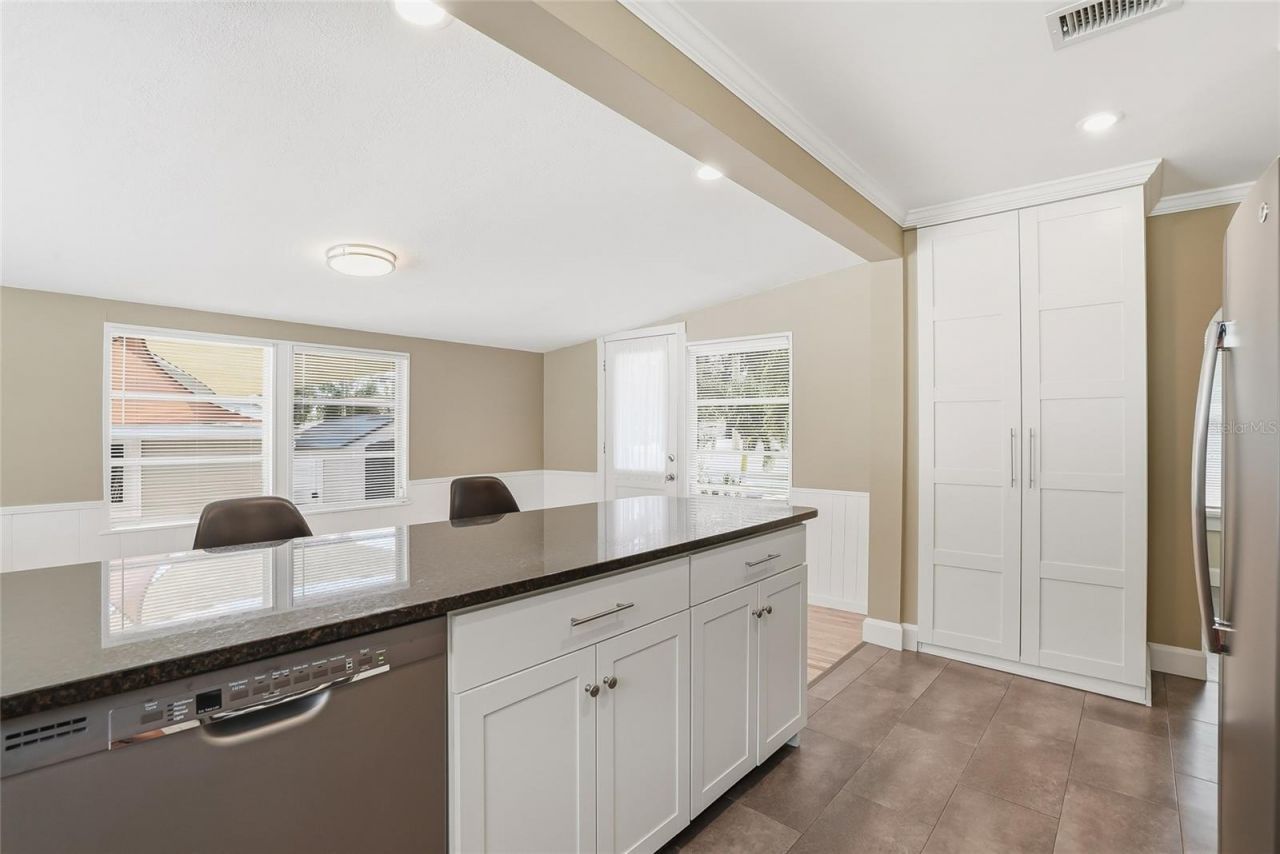 5001 3rd Avenue S, Saint Petersburg, FL 33707 Photo
