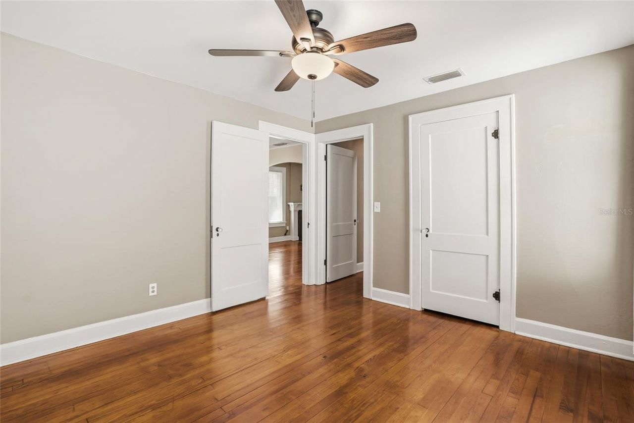 5001 3rd Avenue S, Saint Petersburg, FL 33707 Photo