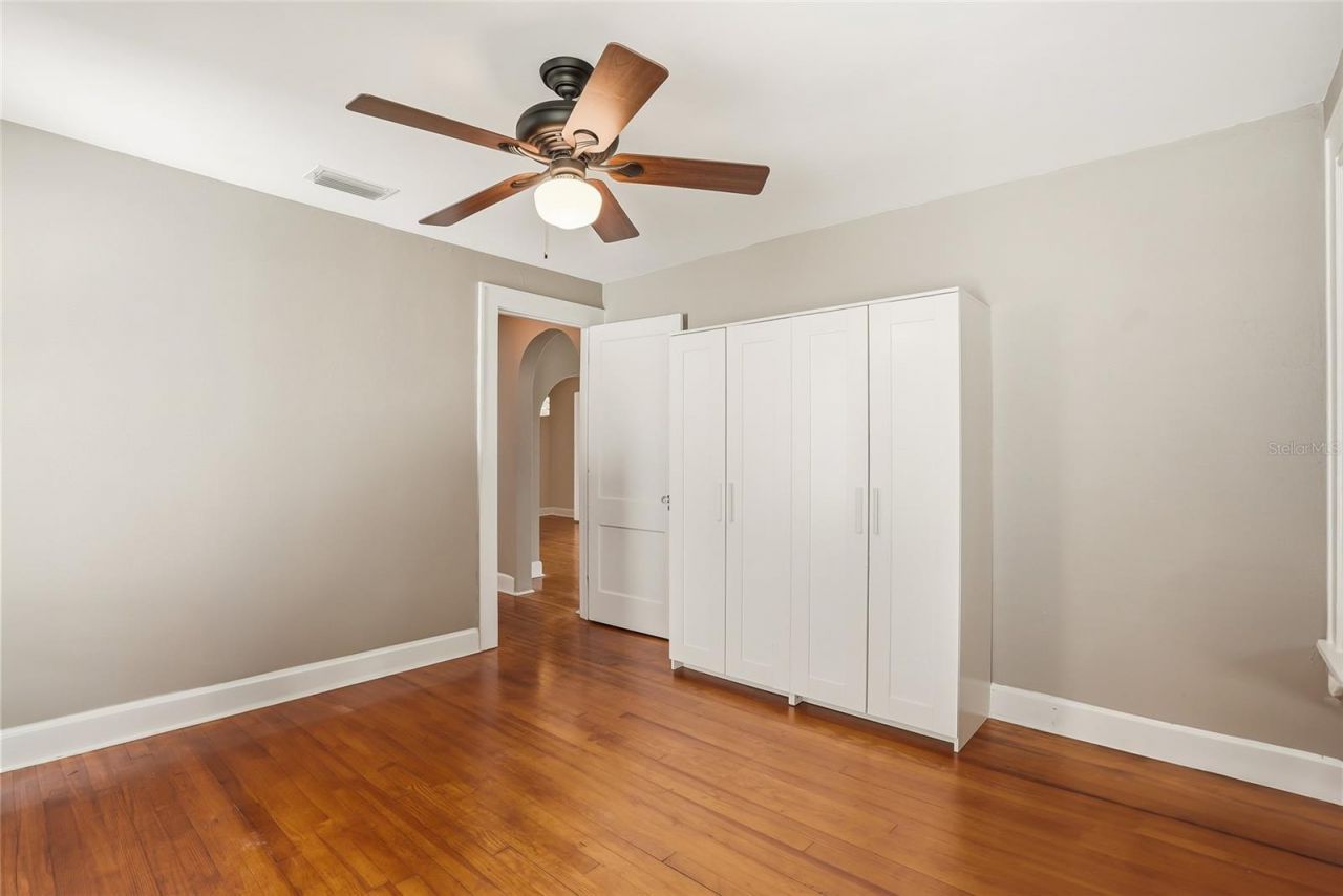 5001 3rd Avenue S, Saint Petersburg, FL 33707 Photo