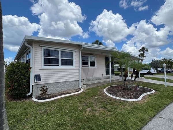 14 AMSTERDAM AVENUE , PUNTA GORDA, FL 33950