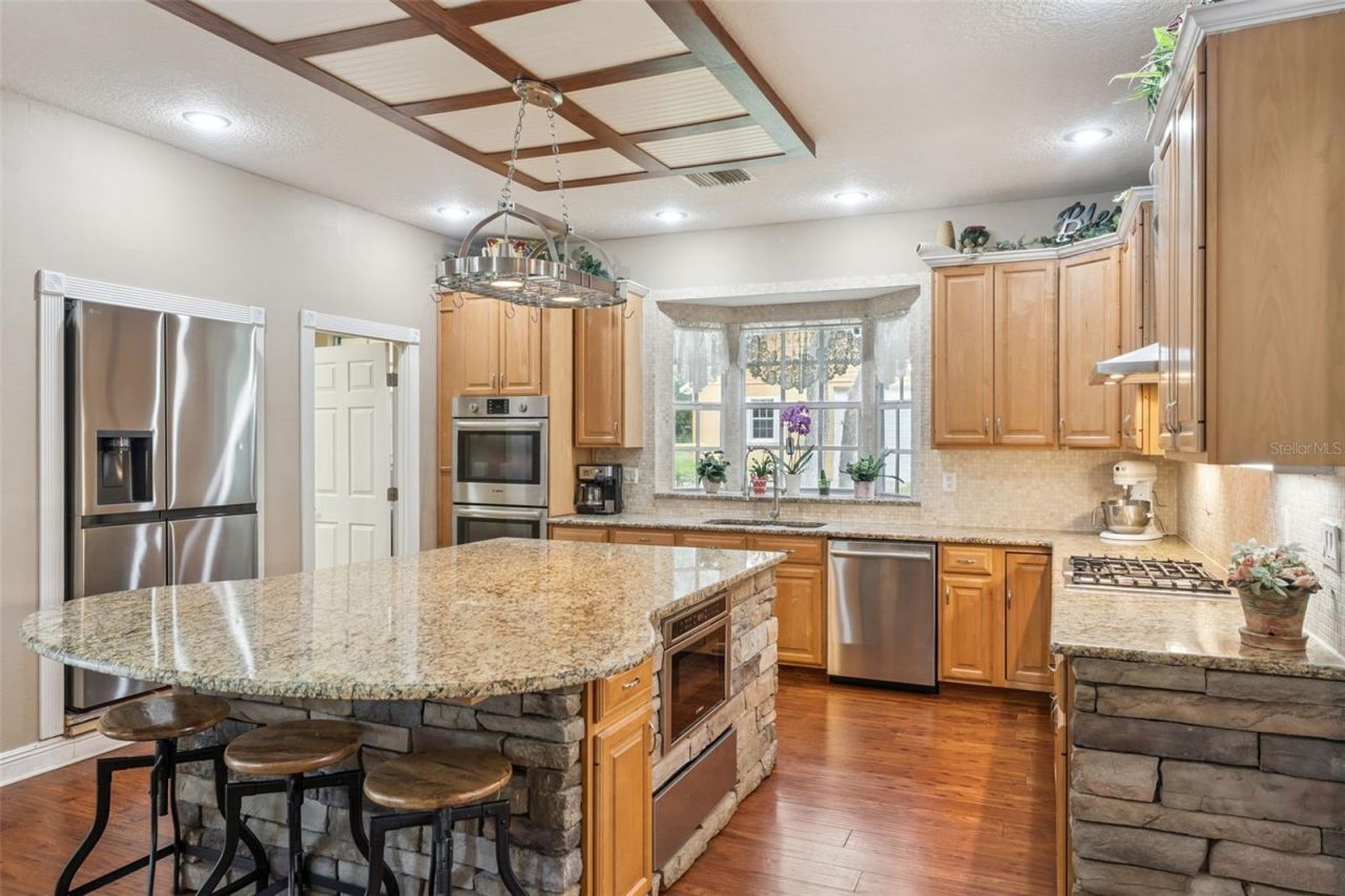 16526 Highland Avenue , Montverde, FL 34756 Photo