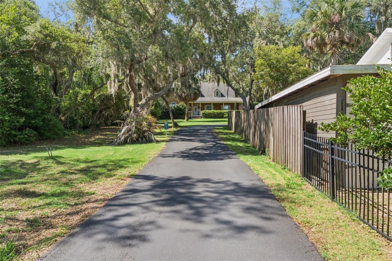 16526 Highland Avenue, Montverde, FL 34756 Photo