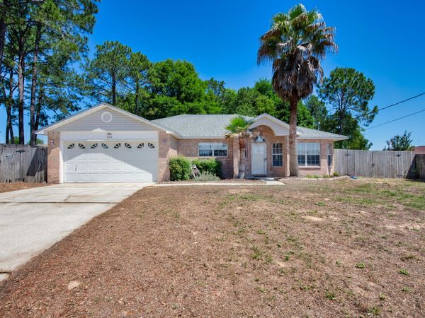 300 Peggy Drive, Crestview, FL 32536