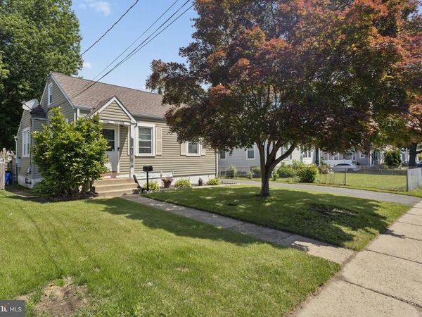 335 E BROWNING ROAD, BELLMAWR, NJ 08031