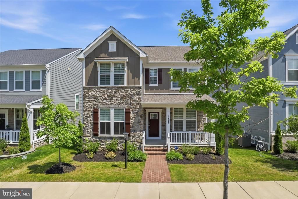 1843 Magnolia Fruit Drive, Dumfries, VA 22026 Main Photo