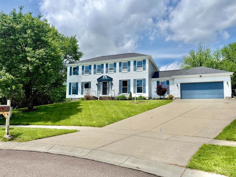 247 Heathrow Court, Hamilton, OH 45013 Photo 1