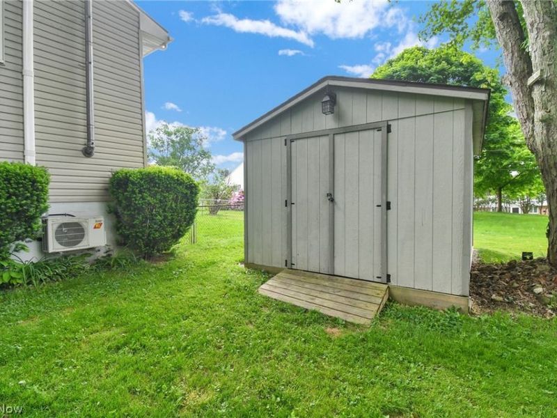 1323 Eisenhower Avenue, Lexington, OH 44904 Photo 27
