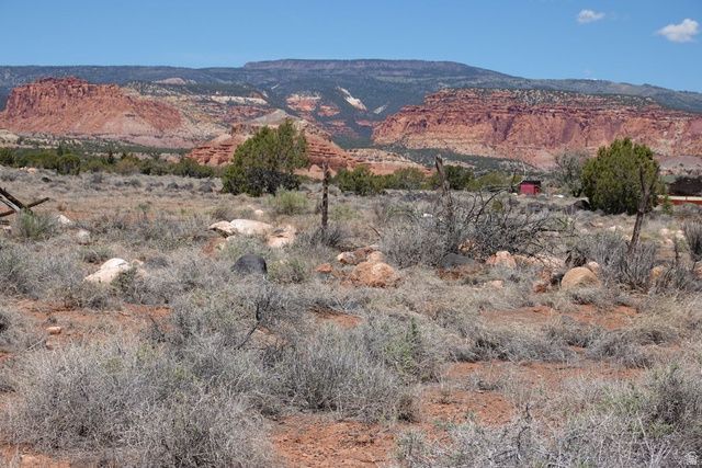 90 W 400 St N, Lot #7, Torrey, UT 84775 Main Photo