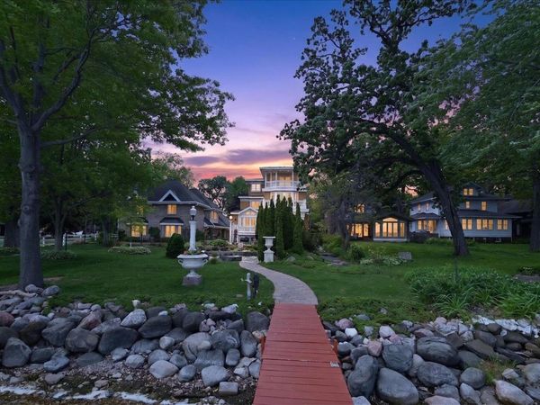 4523 Winnequah Road, Monona, WI 53716