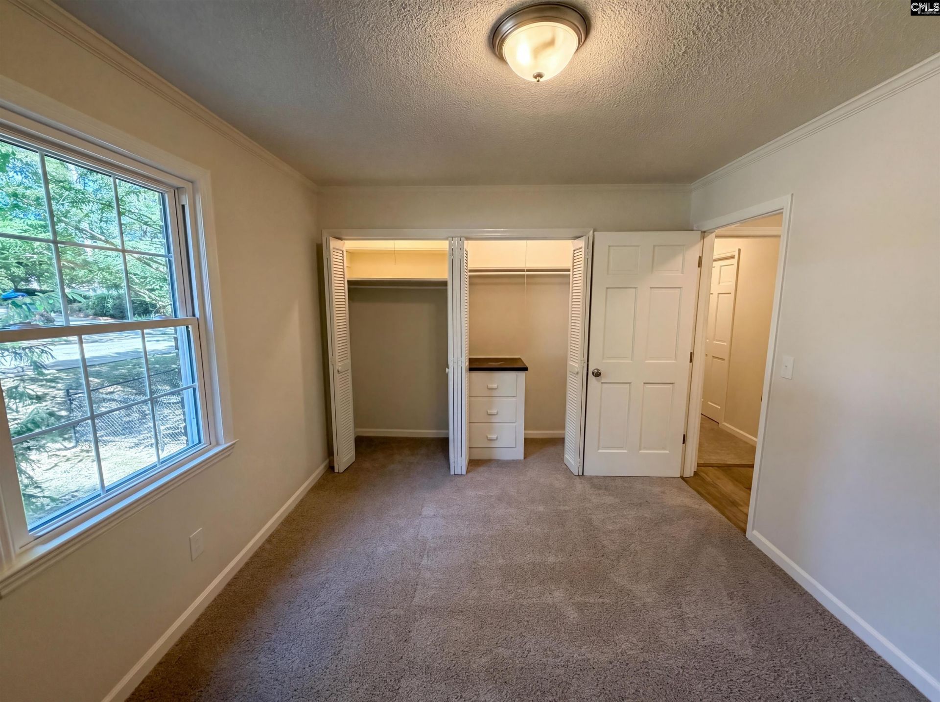 9654 Windsor Lake Boulevard Photo 23